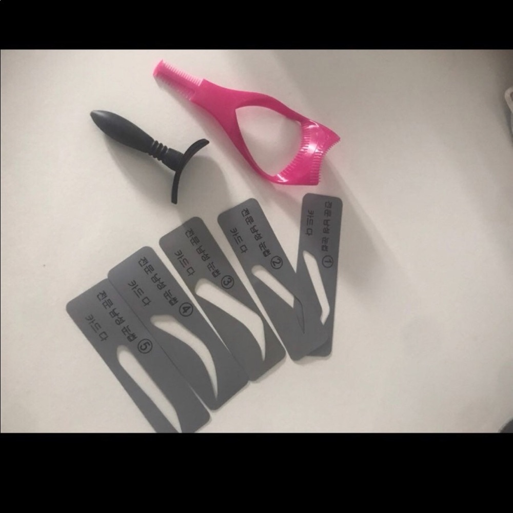 Makeup bag, case & tools - Picture 4 of 8